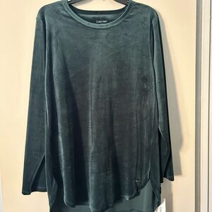 Calvin Klein Women's Dark Green Long Sleeve velour top